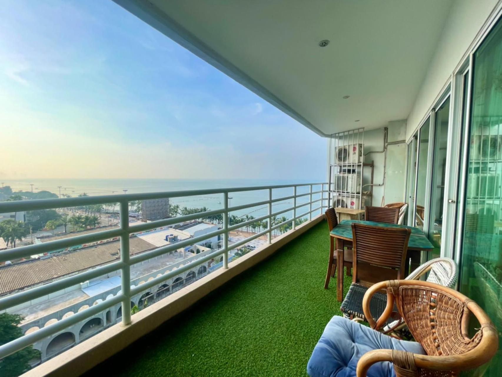 Beautiful Sea View Beach Front Condo Pattaya ภายนอก รูปภาพ