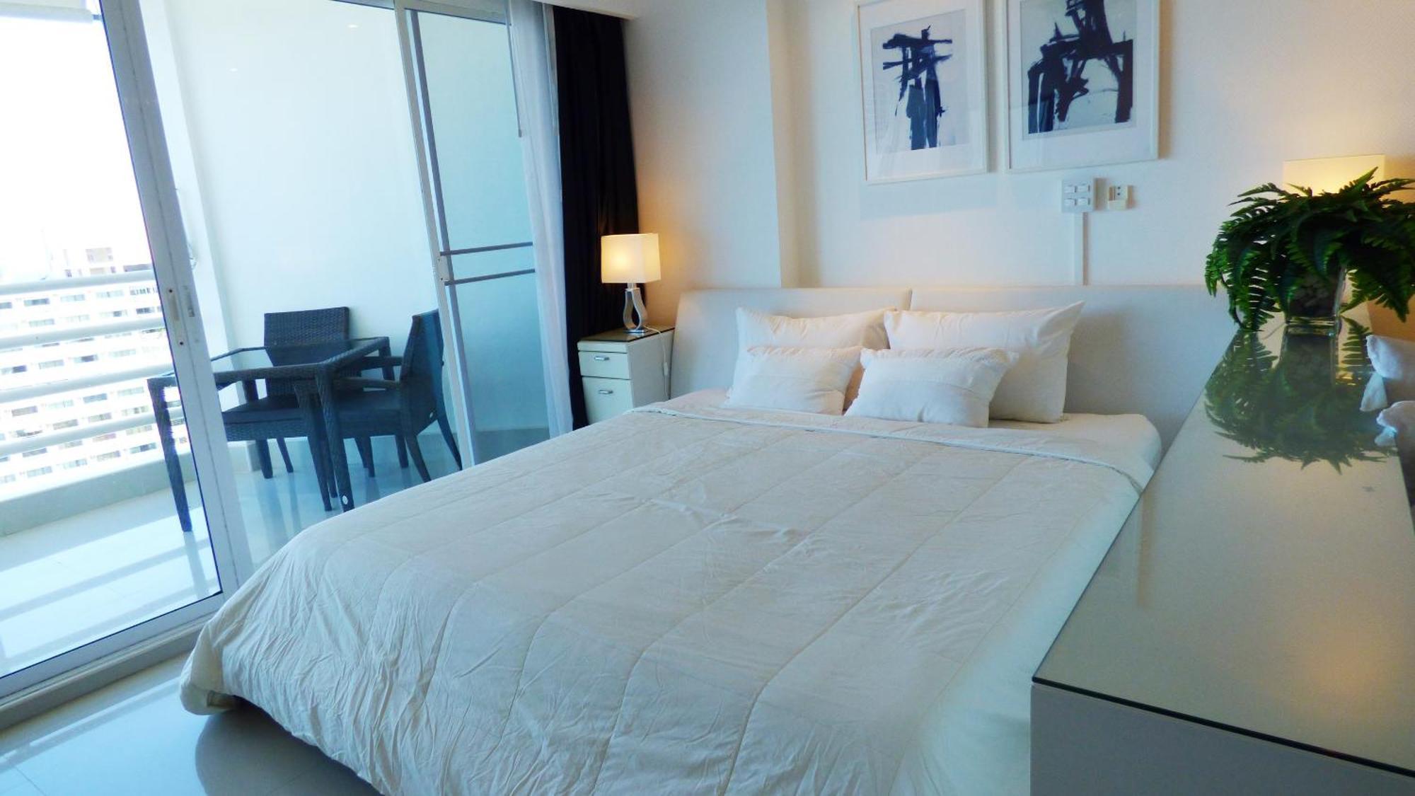 Beautiful Sea View Beach Front Condo Pattaya ภายนอก รูปภาพ