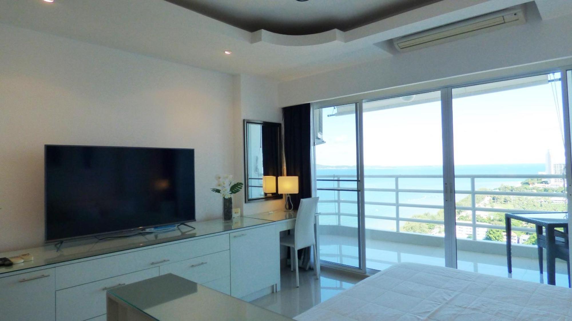 Beautiful Sea View Beach Front Condo Pattaya ภายนอก รูปภาพ